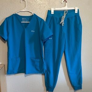 Figs Vibrant Blue Medical Scrubs S